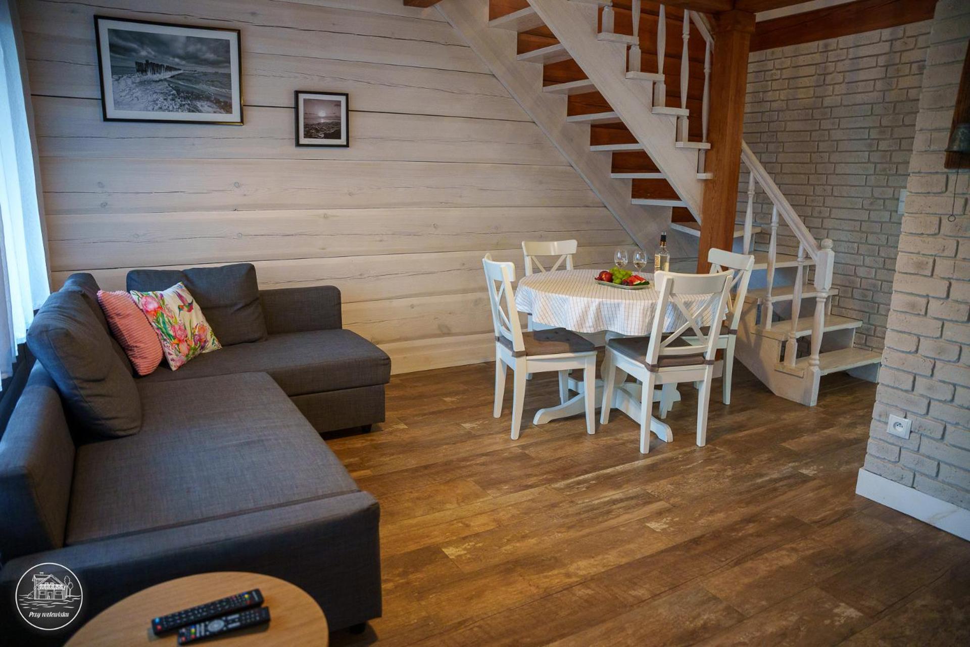 Przy Rozlewisku Apartment Сърбиново Екстериор снимка